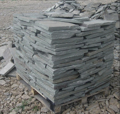 Kamenclub.ru: Песчаник пластушка серо-зеленый (1,5 см)  купить в Пензе плитняк - пластушка серо-зеленый, серый, зеленый пластушка рваная ландшафтная колотая 10200 руб/м3   фото КАМЕНЬ КЛУБ