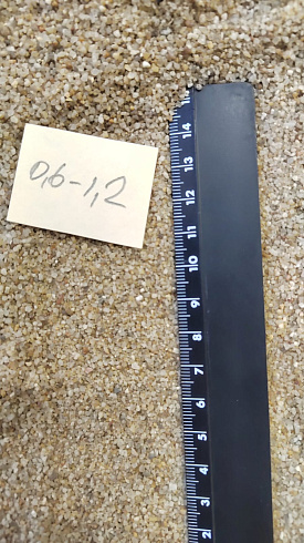 Кварцевый песок для площадок фр. 0,6-1,2 мм.  купить в Пензе фото Камень Клуб