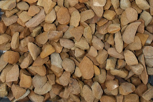 Kamenclub.ru: Щебень крошка желтый (песчаник) фр. 20-40 мм.  купить в Пензе песчаник бежевый рыжий каменная крошка песчаника 9500 руб/т   фото КАМЕНЬ КЛУБ