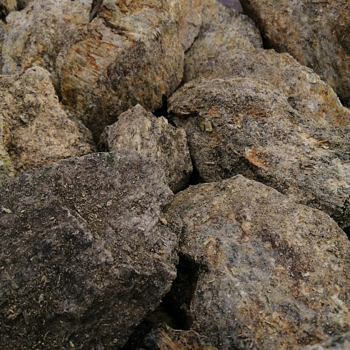 фото Змеевик салатовый  (фр. 70-100 мм)  купить в Пензе в интернет-портале КАМЕНЬ КЛУБ