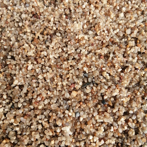 Кварцевый песок сухой фракцинированный фр. 1,6-4 мм.  купить в Пензе фото Камень Клуб