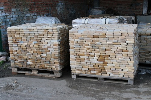 Kamenclub.ru: Песчаник брусчатка (Готика) art PSG-L-01  купить в Пензе    2300 руб/кв.м   фото КАМЕНЬ КЛУБ