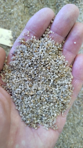 Кварцевый песок для пескоструйных работ фр. 0,8-1,6 мм.  купить в Пензе фото Камень Клуб