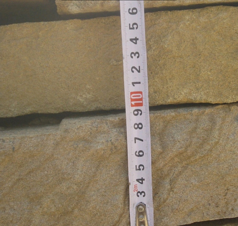 Kamenclub.ru: Песчаник пластушка желтый с рисунком (7-15 см)  купить в Пензе плитняк - пластушка - бут желтый песчаник 10200 руб/м3   фото КАМЕНЬ КЛУБ