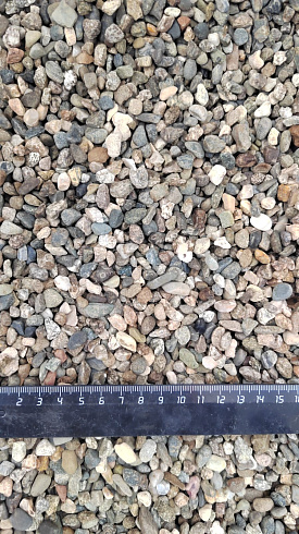 Kamenclub.ru: Галька речная окат (серая) фр.5-10 мм купить  в Пензе галька речная серая, серый, темно-серый, светло-серый, коричневый речная окатанная галька декоративная ландшатфная 5000 руб/т   фото КАМЕНЬ КЛУБ