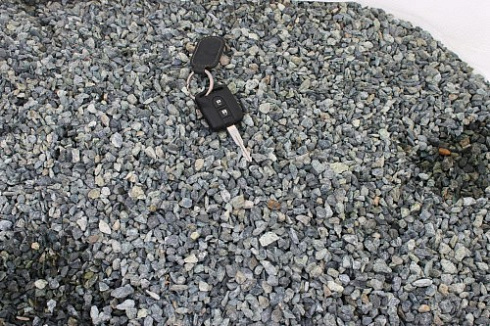 Kamenclub.ru: Щебень крошка зеленый (змеевик) фр. 5-10 мм  купить в Пензе змеевик зеленый, салатовый ландшафтный декоративный щебень крошка 7 200 руб/т   фото КАМЕНЬ КЛУБ