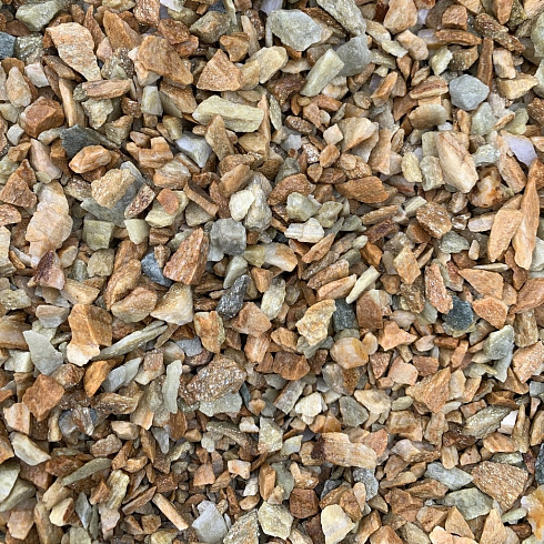 Kamenclub.ru: Щебень крошка желтый (ЗЛАТОЛИТ) фр. 10-20 мм.  купить в Пензе златолит бежевый, золотистый, желтый каменная декоративная крошка щебня златолита 10800 руб/т   фото КАМЕНЬ КЛУБ