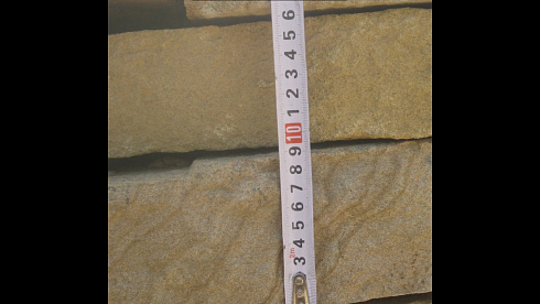 Kamenclub.ru: Песчаник пластушка желтый с рисунком (4-6 см)  купить в Пензе плитняк пластушка желтый с рисунком песчаник 9 000 руб/м3   фото КАМЕНЬ КЛУБ