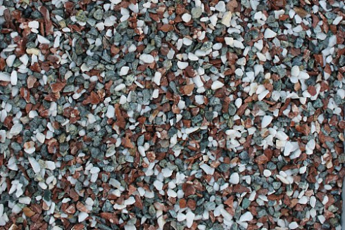 Kamenclub.ru: Мраморная крошка (щебень крошка микс : белый-черный-розовый) фр. 3-5 мм.  купить в Пензе мрамор белый, черный, розовый, разноцветный мраморная каменная крошка декорвтивная 12000 руб/т   фото КАМЕНЬ КЛУБ