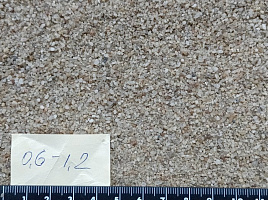 Кварцевый песок для площадок фр. 0,6-1,2 мм.  купить в Пензе фото Камень Клуб